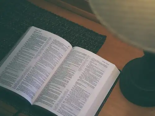 Versículos De La Biblia Juzgar a las personas